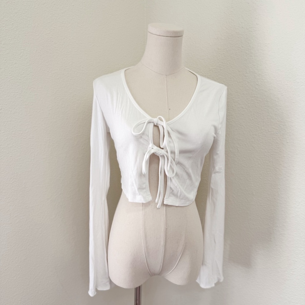 Yozy White Pilates Cute Tie-Front Long Sleeve Top Women’s Size Small
